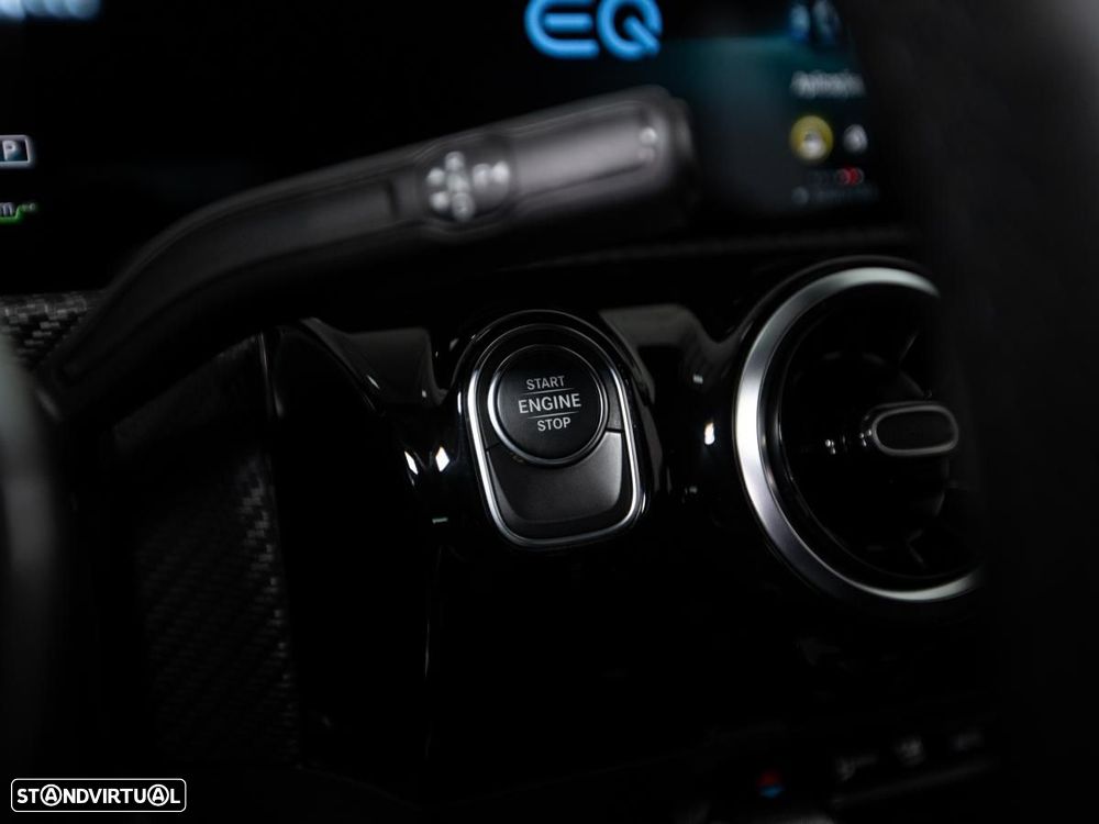 Mercedes-Benz A 250 e Style Plus - 20