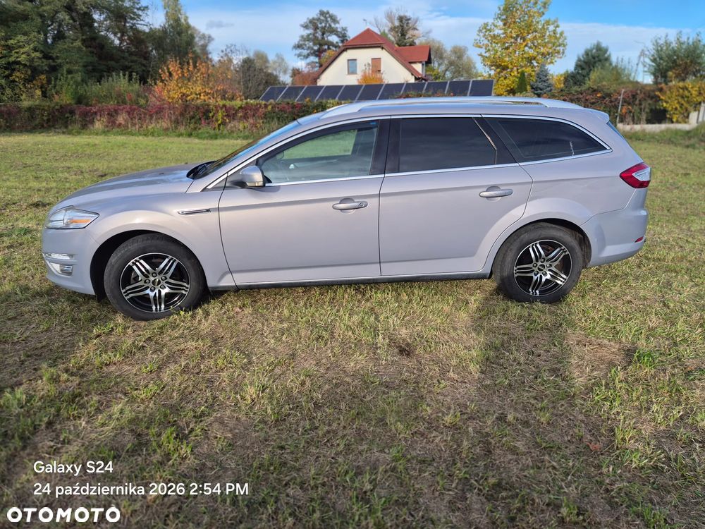 Ford Mondeo 2010 photo 2