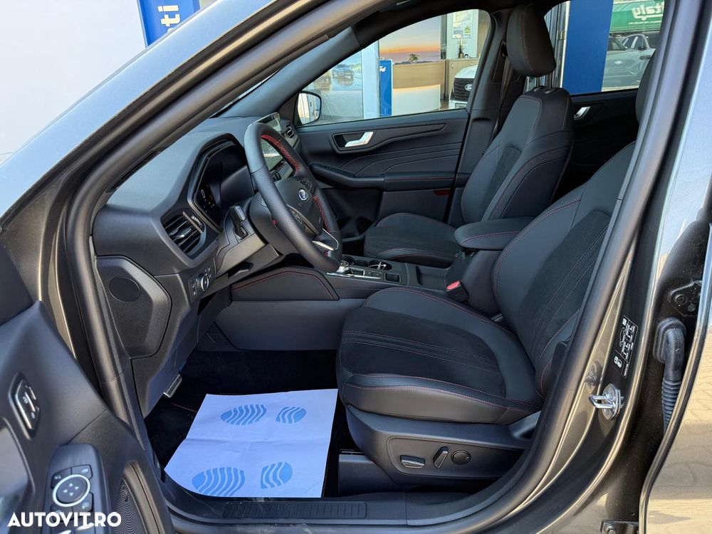 Ford Kuga 2.5 Duratec FWD PHEV ST-Line X - 4