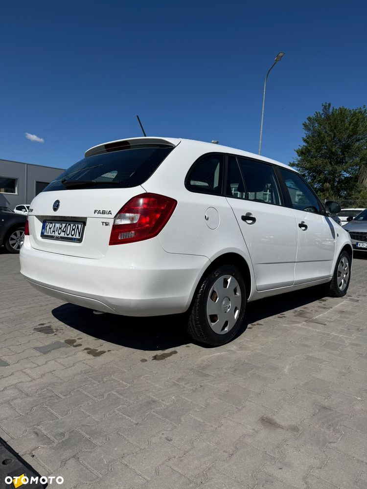 Skoda Fabia 1.2 TSI Active - 5