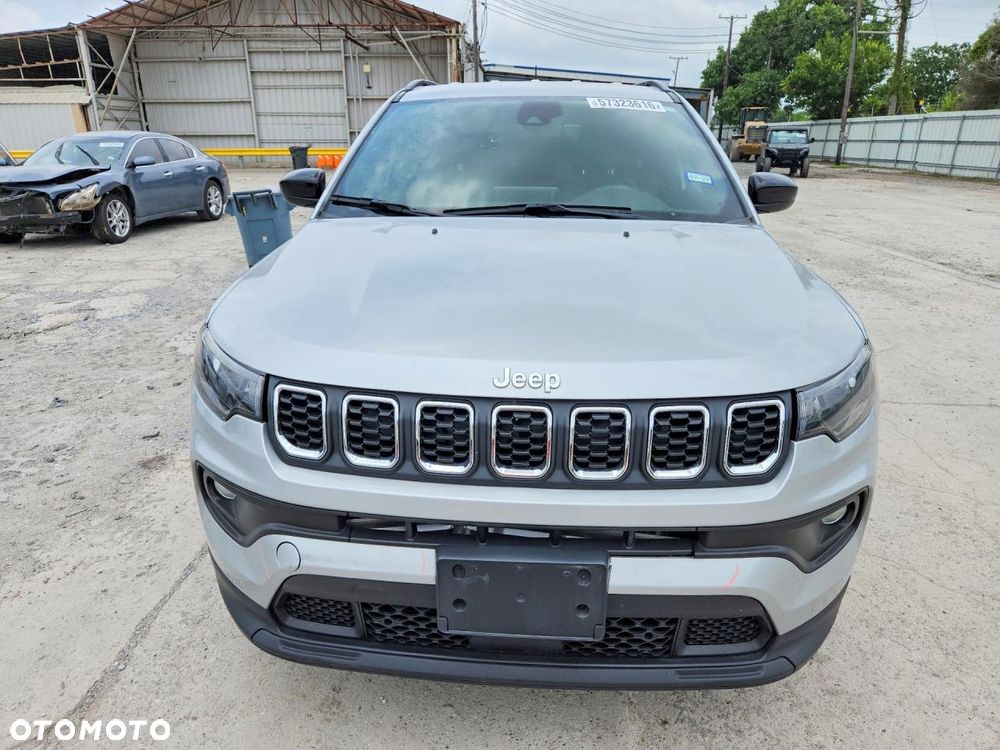 Jeep Compass - 6