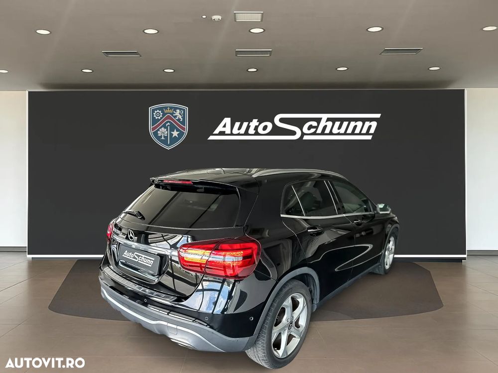 Mercedes-Benz GLA 200 d 7G-DCT Urban - 6