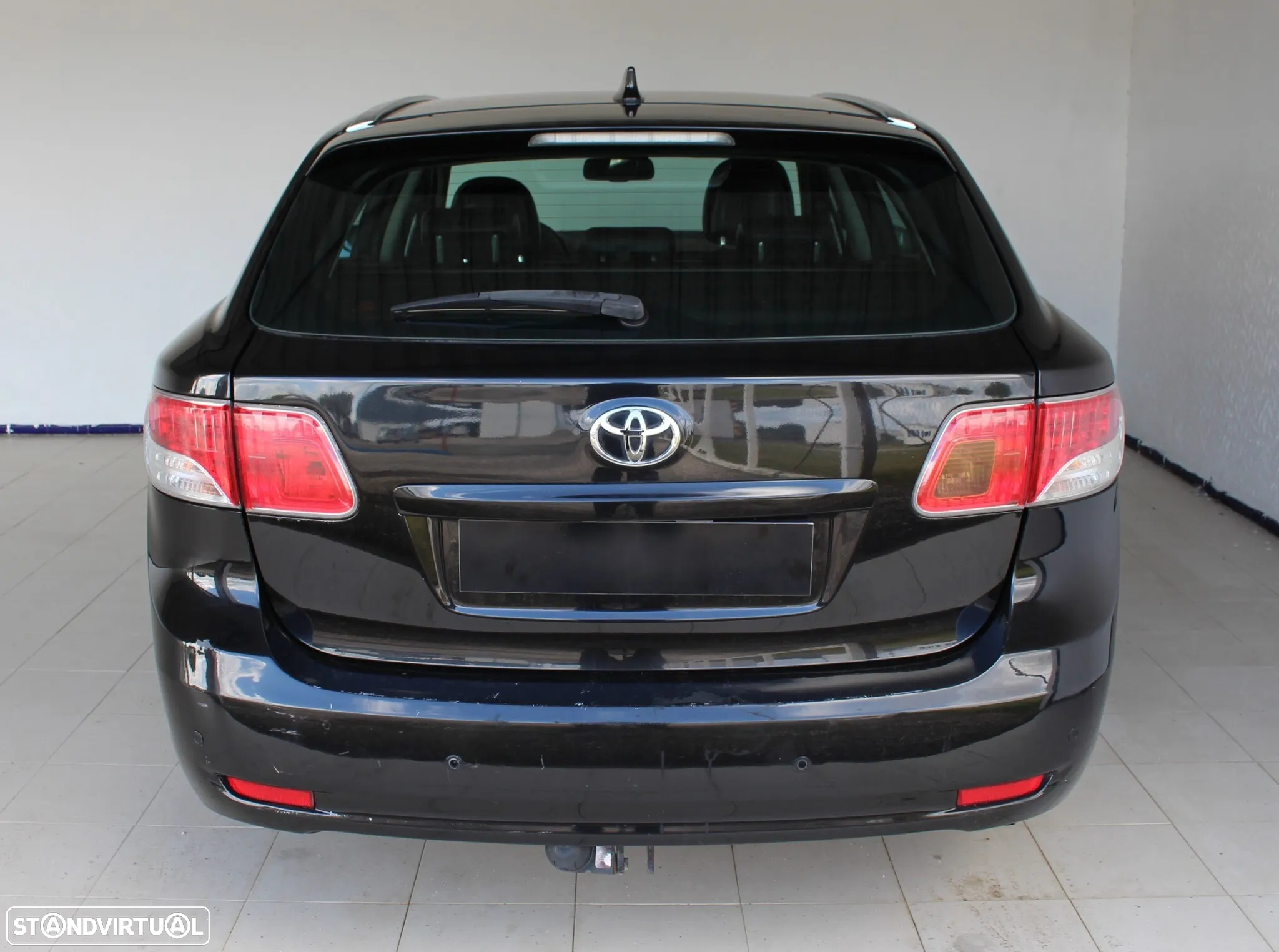 Toyota Avensis SW 2.0 D-4D Sol+GPS - 5