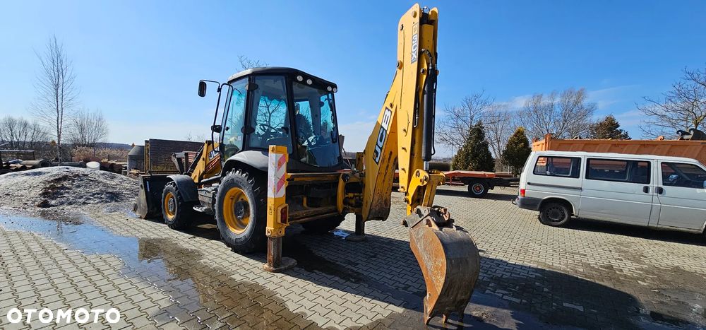 JCB 3cx - 4