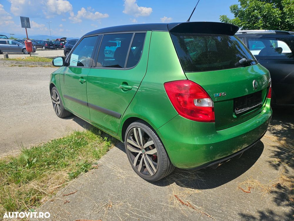 Skoda Fabia 1.4 TSI DSG RS - 11
