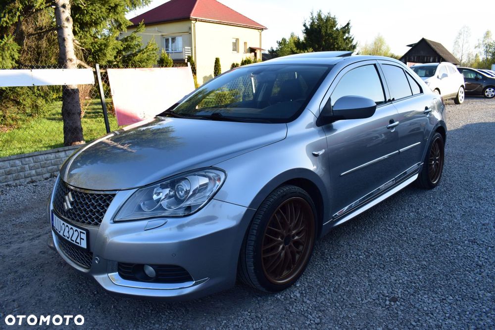 Suzuki Kizashi 2.4 4x4 CVT Sport - 2
