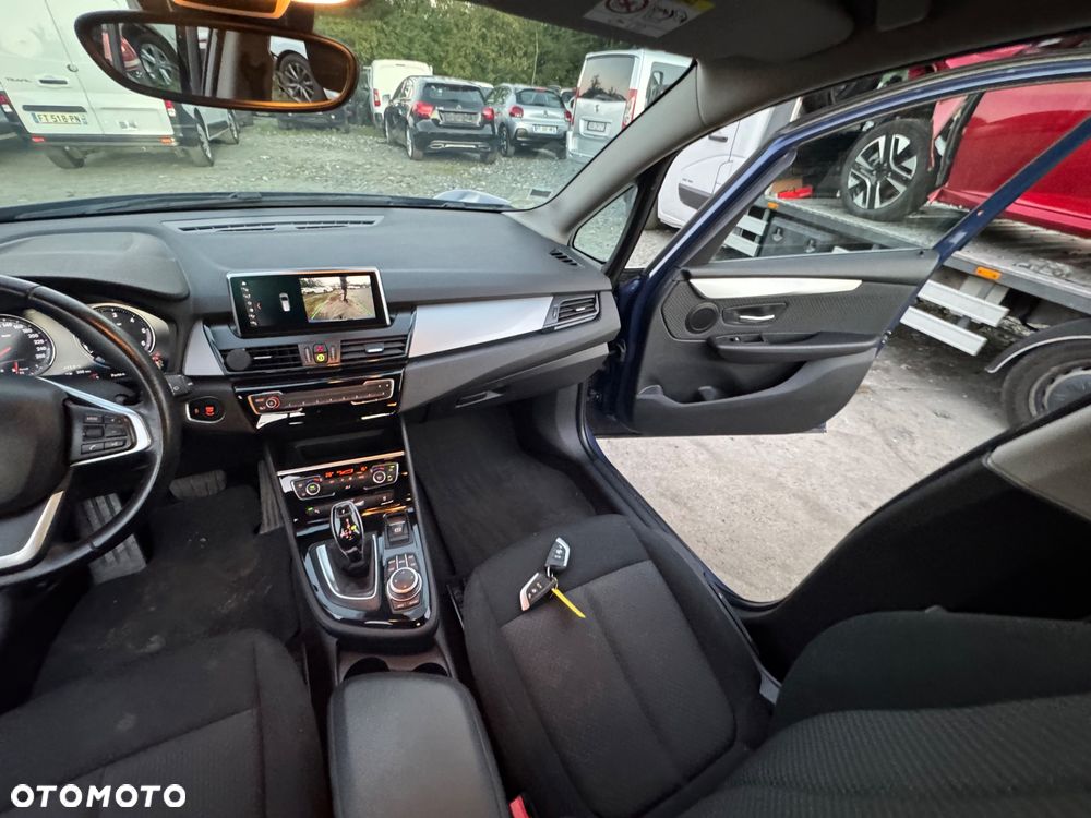 BMW Seria 2 216d Gran Tourer Sport Line - 11