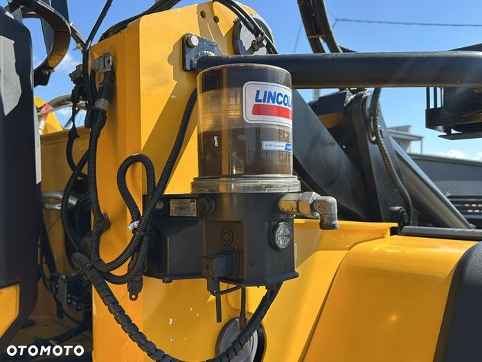 JCB 437 S5 WasteMaster - 22