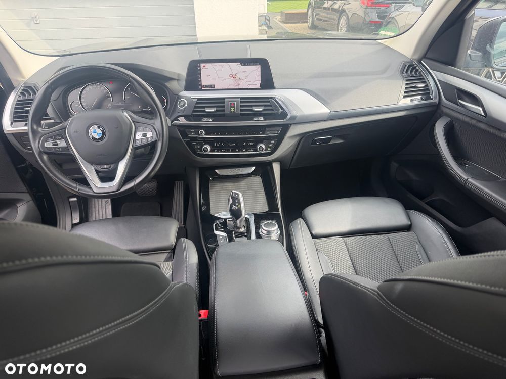 BMW X3 xDrive20d mHEV - 14