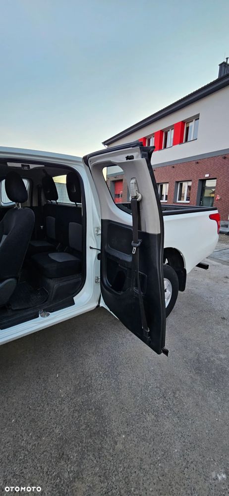 Mitsubishi L200 - 10