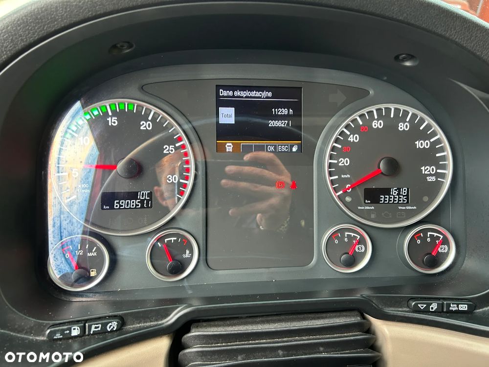 MAN TGX 18.460 KM AUTOMAT / 2019 ROK REJESTRACJA / 9 SZTUK / POLSKI SALON / ORYGINALNY PRZEBIEG 690 TYS. KM / DOSTĘPNE 9 SZTUK !! - 29