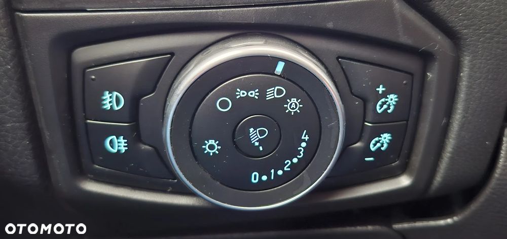 Ford Focus 1.5 EcoBoost Platinium X ASS PowerShift - 27