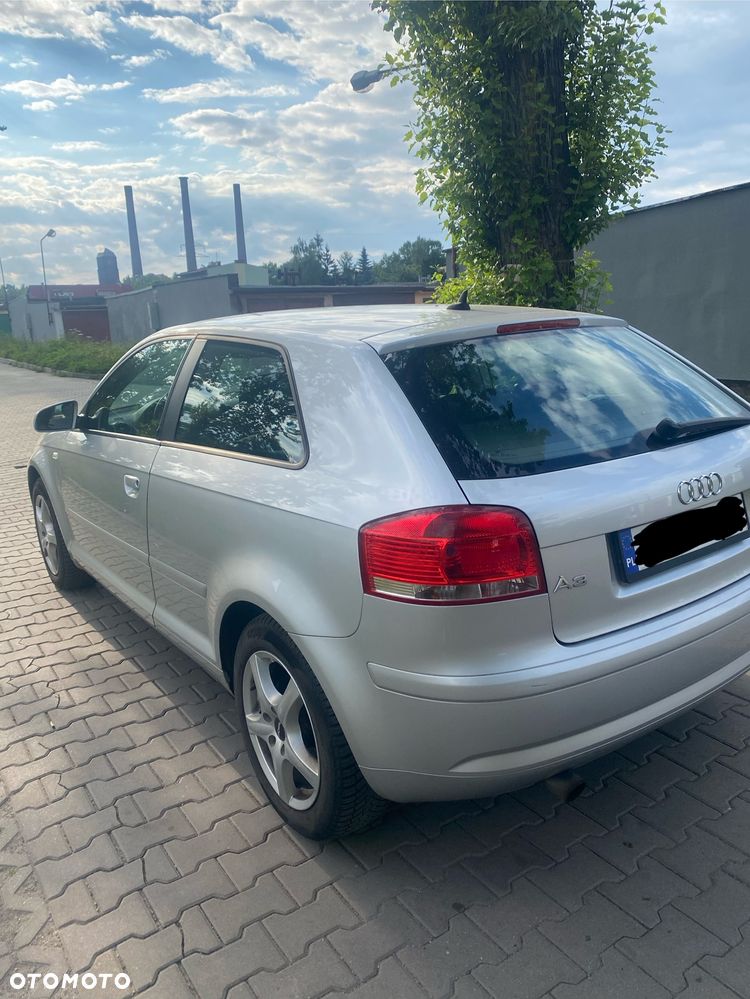 Audi A3 3-drzwiowe 1.6 Attraction - 6