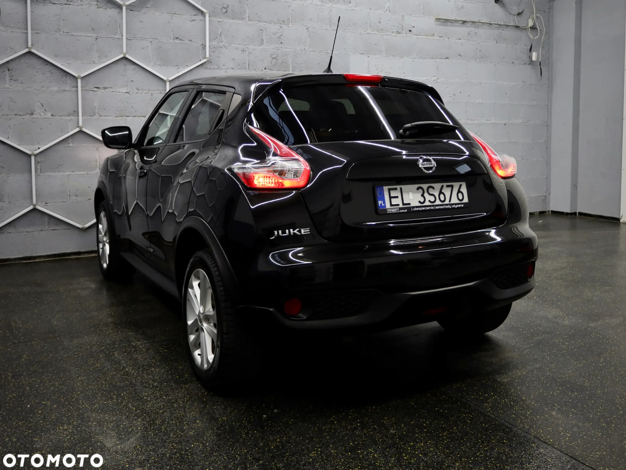 Nissan Juke 1.6 Acenta Xtronic EU6 - 25