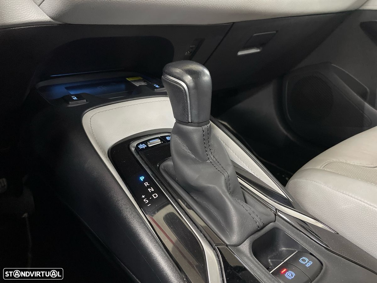 Toyota Corolla Touring Sports - 15