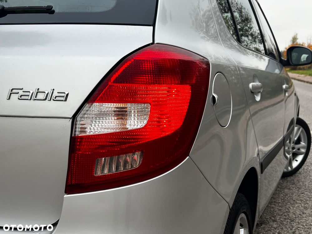 Skoda Fabia - 8
