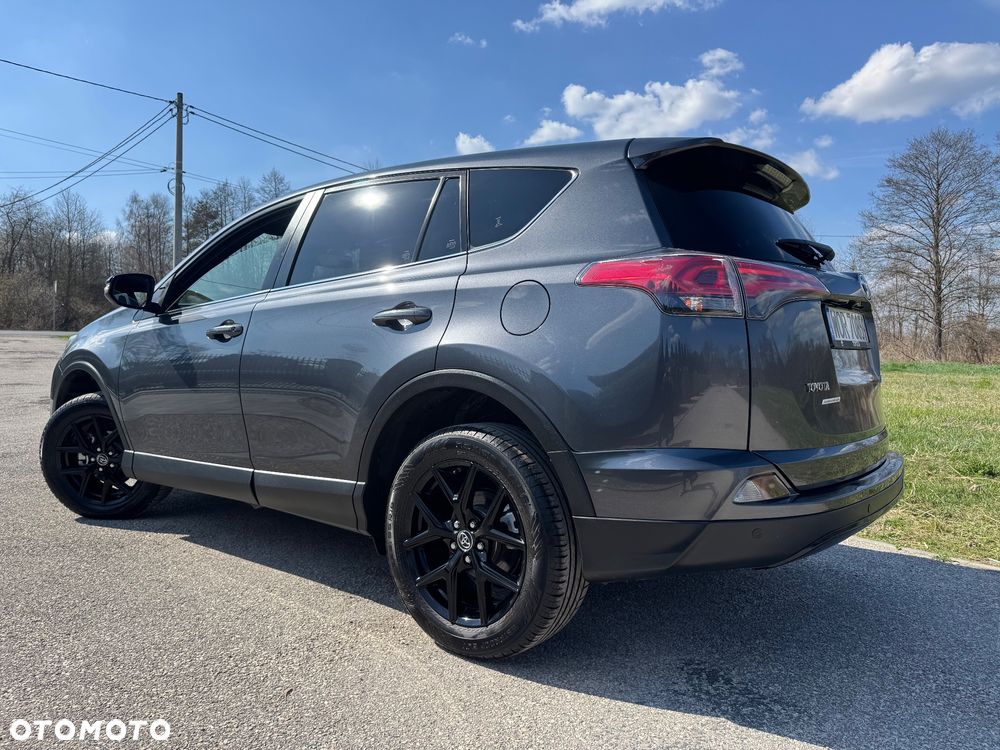 Toyota RAV4 2.0 D-4D Active 4x2 - 6