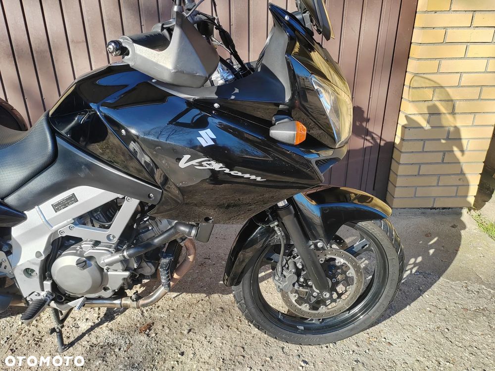 Suzuki V-STROM - 13
