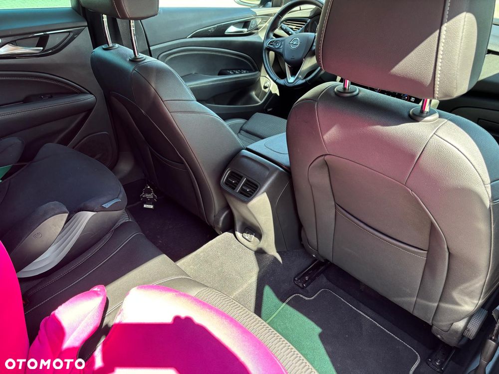 Opel Insignia 2.0 CDTI 4x4 Exclusive S&S - 17
