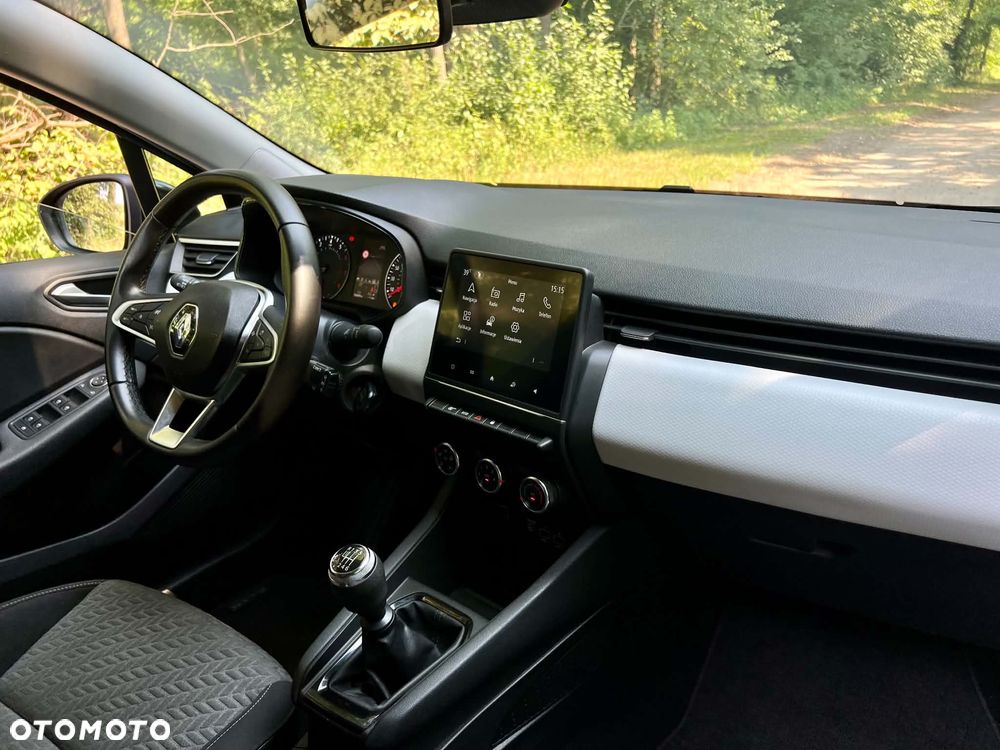 Renault Clio 1.0 TCe Evolution - 10