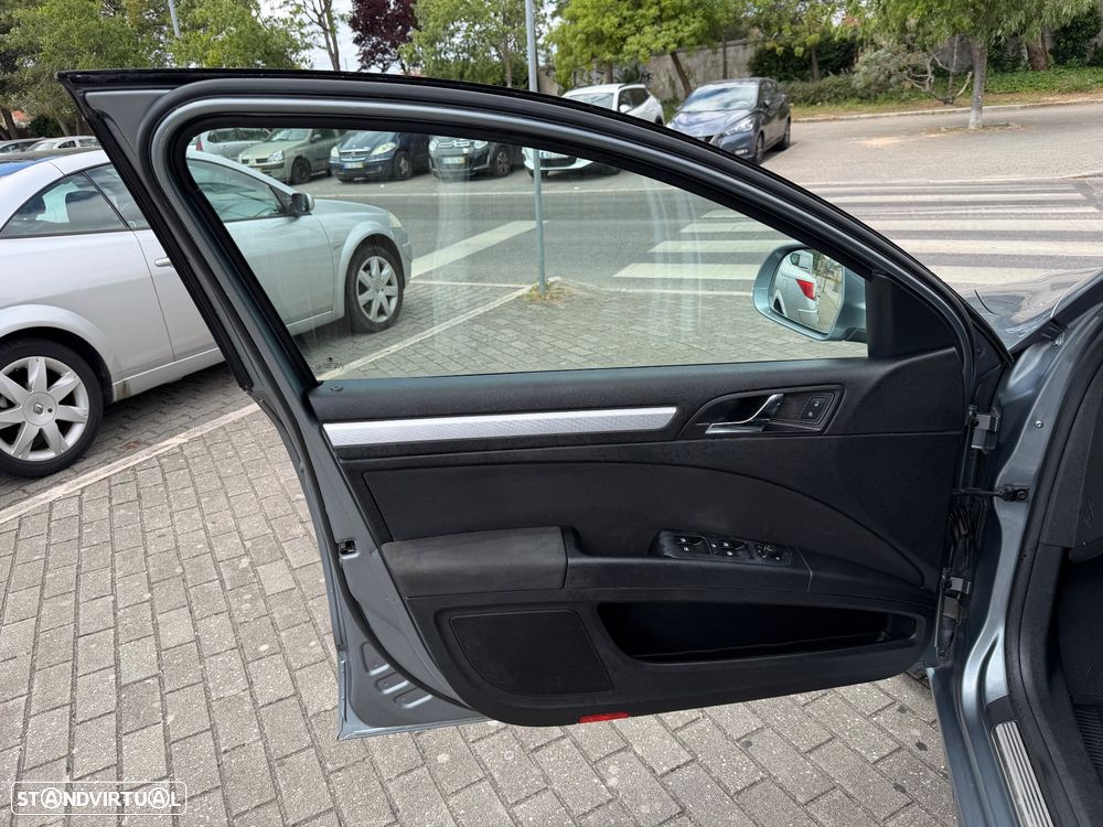Skoda Superb Break 1.9 TDi Elegance - 22
