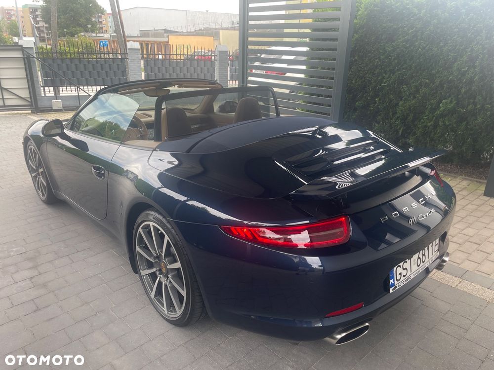 Porsche 911 Carrera PDK - 21