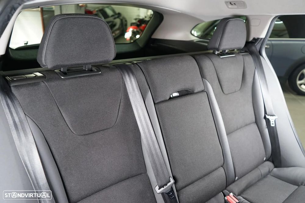Volvo V60 1.6 D2 Momentum Eco - 39