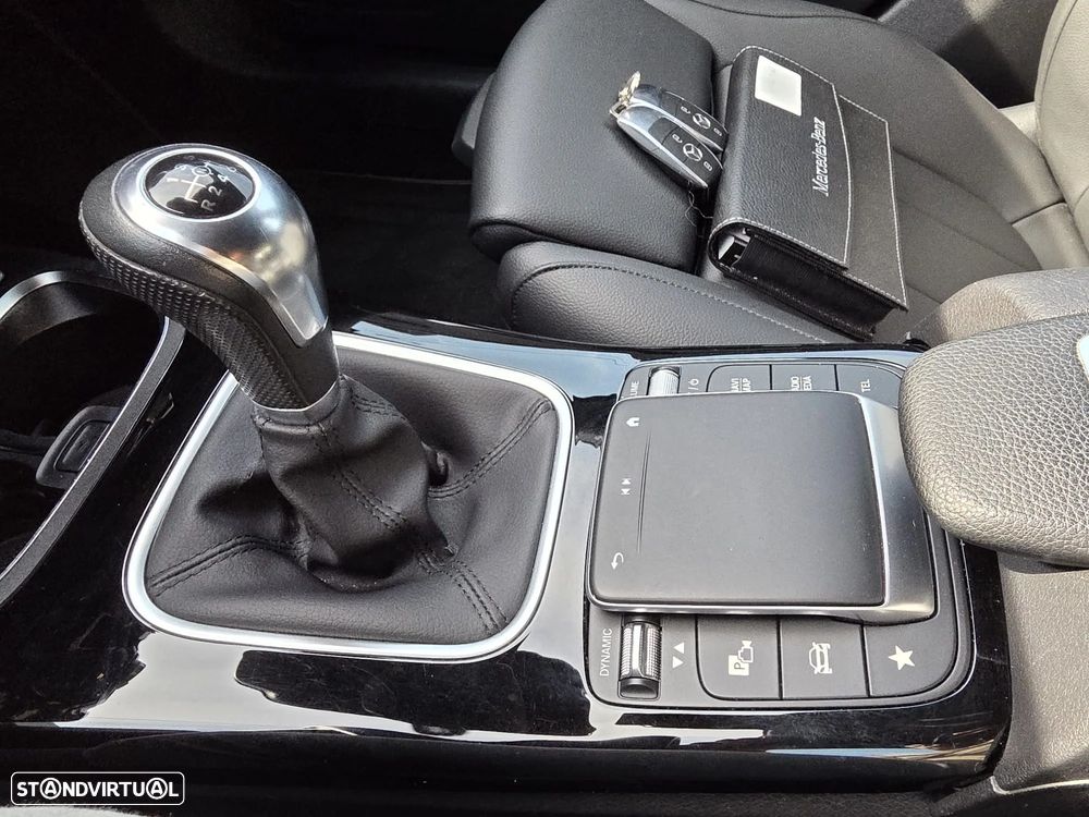 Mercedes-Benz A 160 Advanced Progressive - 2