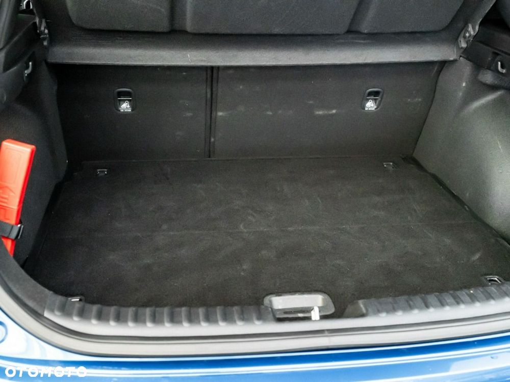 Kia XCeed 1.5 T-GDI M DCT - 24