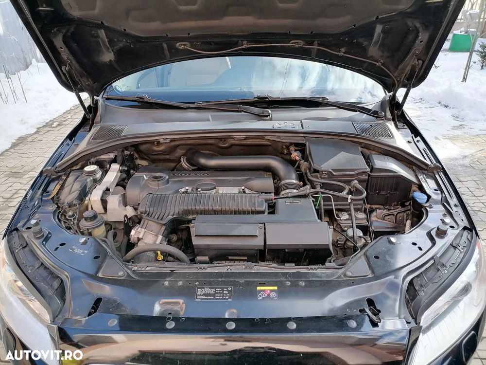 Volvo V70 2.5T Aut. Momentum - 10