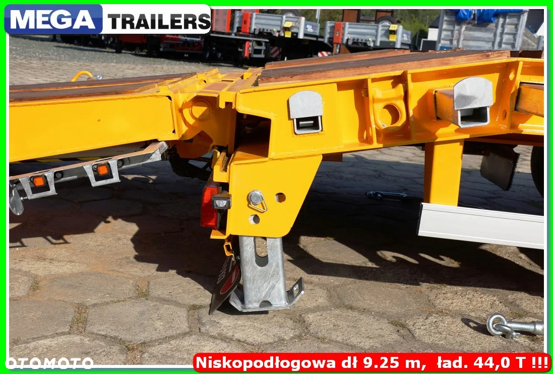 Mega Niska podłoga, DMC 54 T, oś skrętna, najazdy HYDRULICZNE 4,0 M !!! - 15