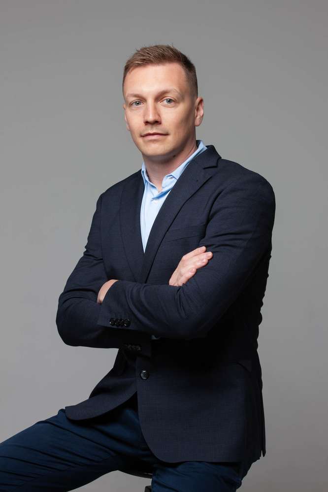 Damian Albin