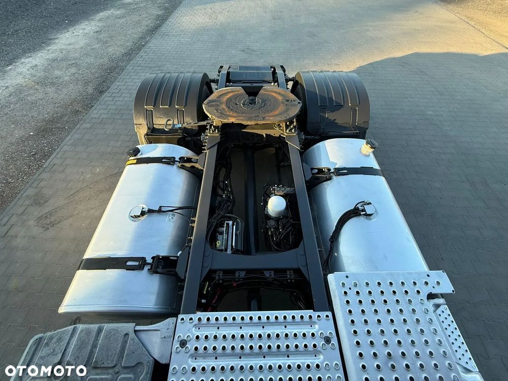 Volvo FH500 EURO 6/XENON/ON1350L/KLIMA.POSTOJOWA/SPROWADZONY DE/SERWIS/ - 19