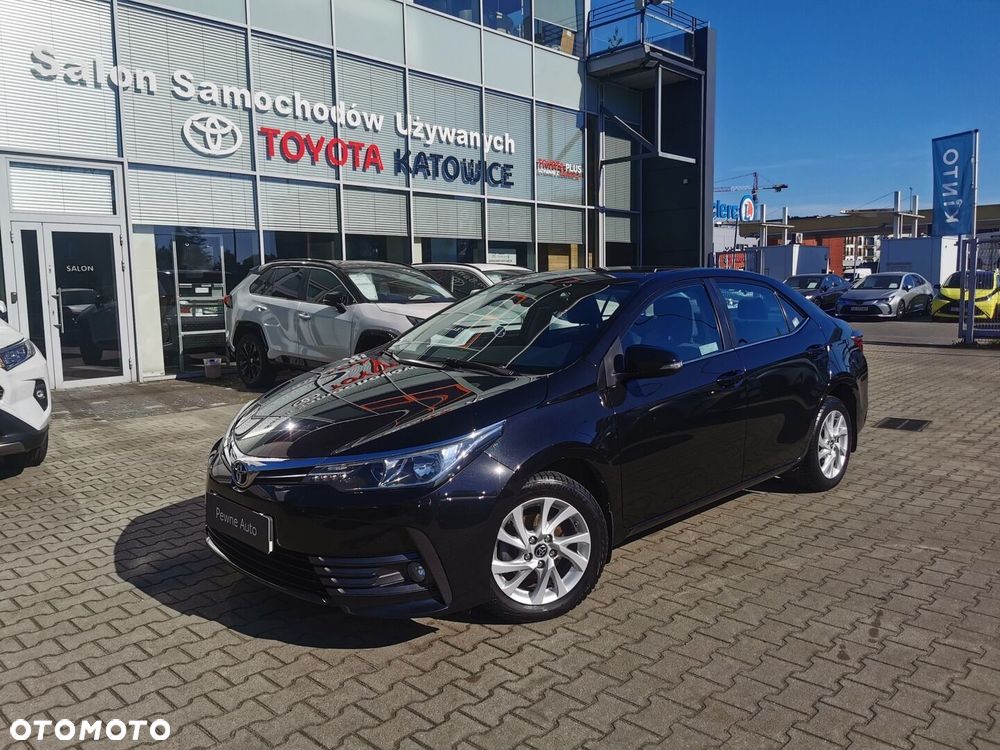 Toyota Corolla - 1