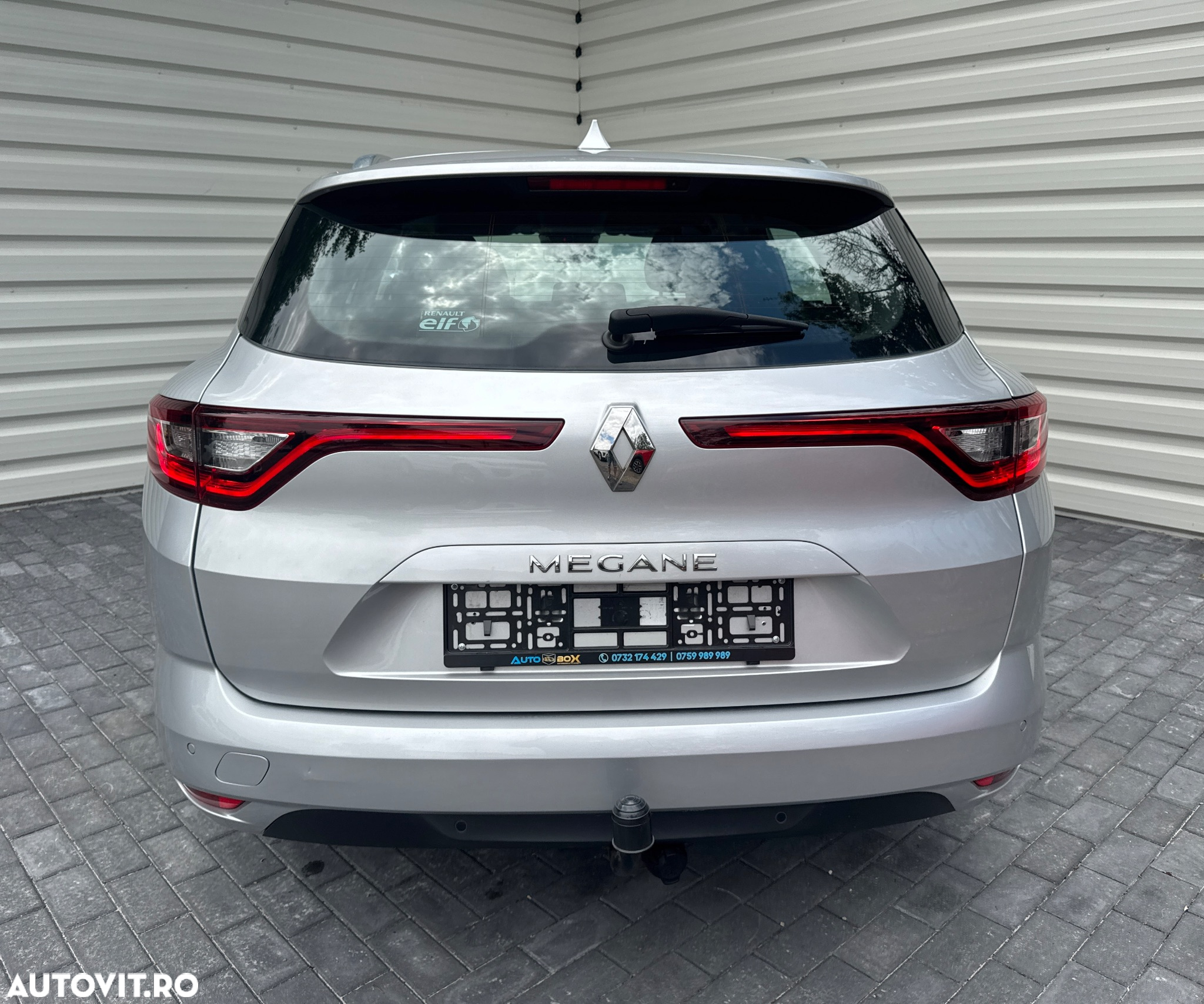 Renault Megane ENERGY dCi 110 EDC INTENS - 4