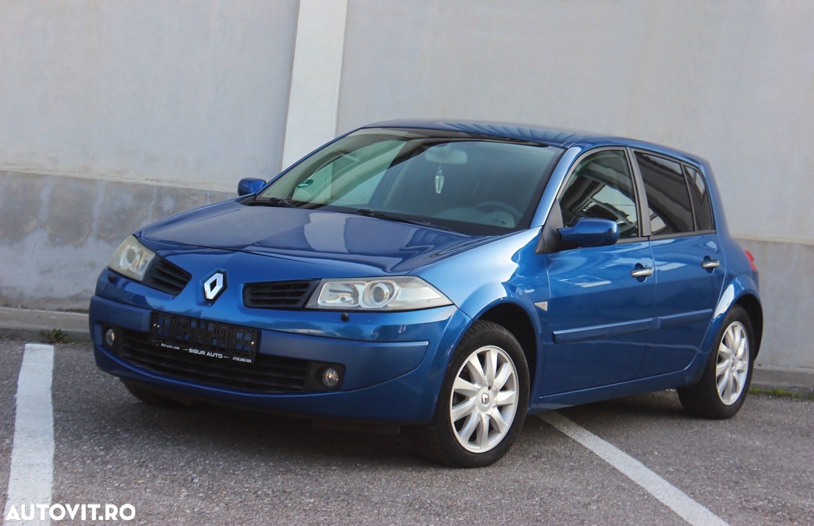 Renault Megane 1.6 16V 110 LIMITED - 1