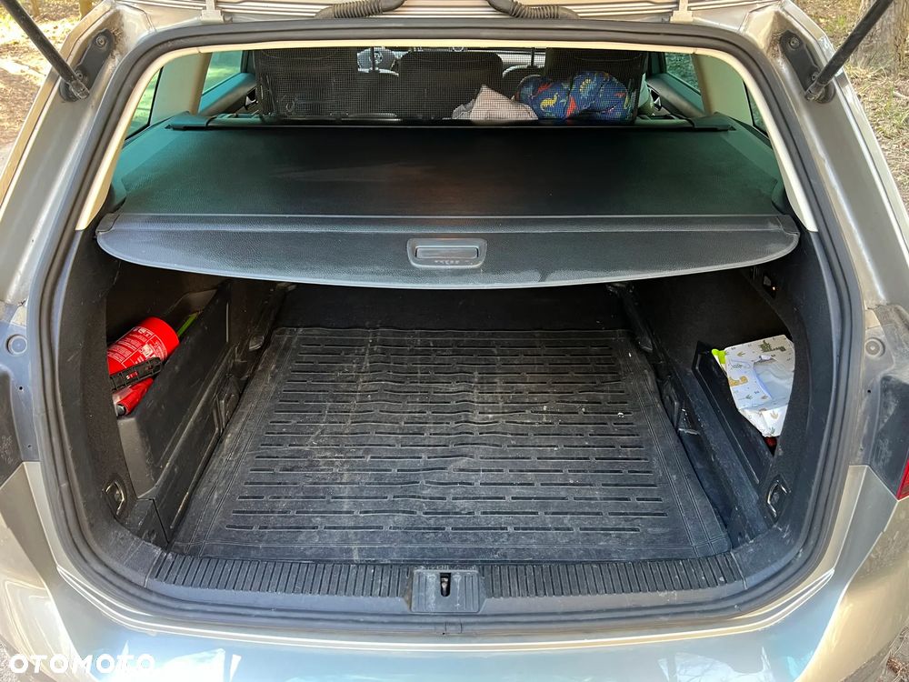 Volkswagen Passat 2.0 TDI SCR DSG Highline - 11