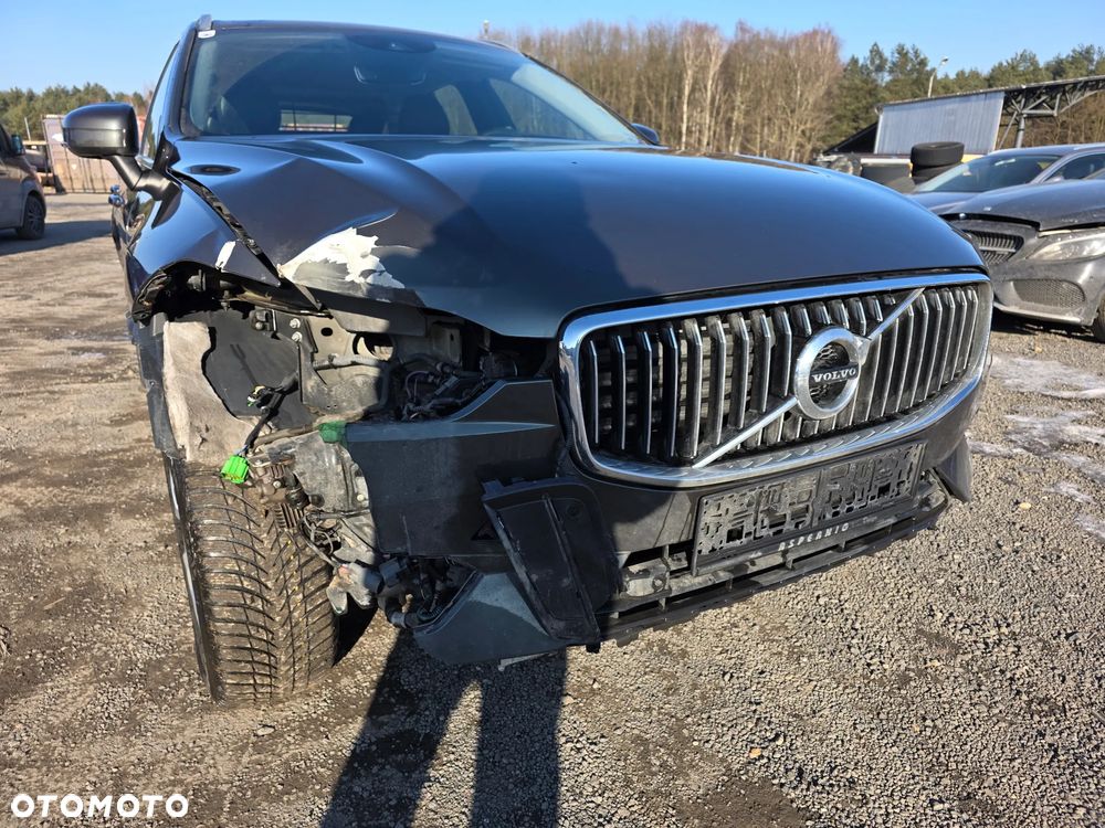 Volvo XC 60 B5 D AWD Geartronic Inscription - 4