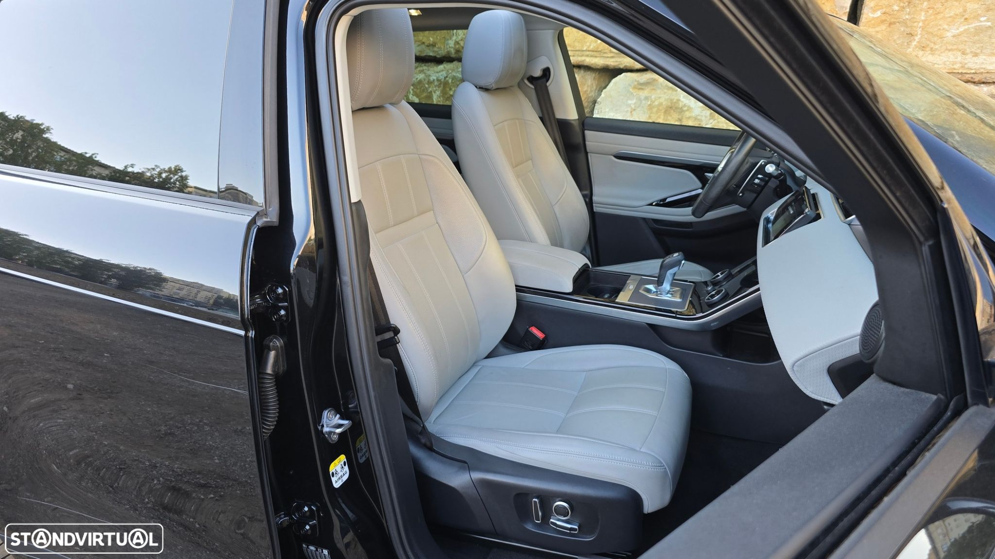 Land Rover Range Rover Evoque - 59