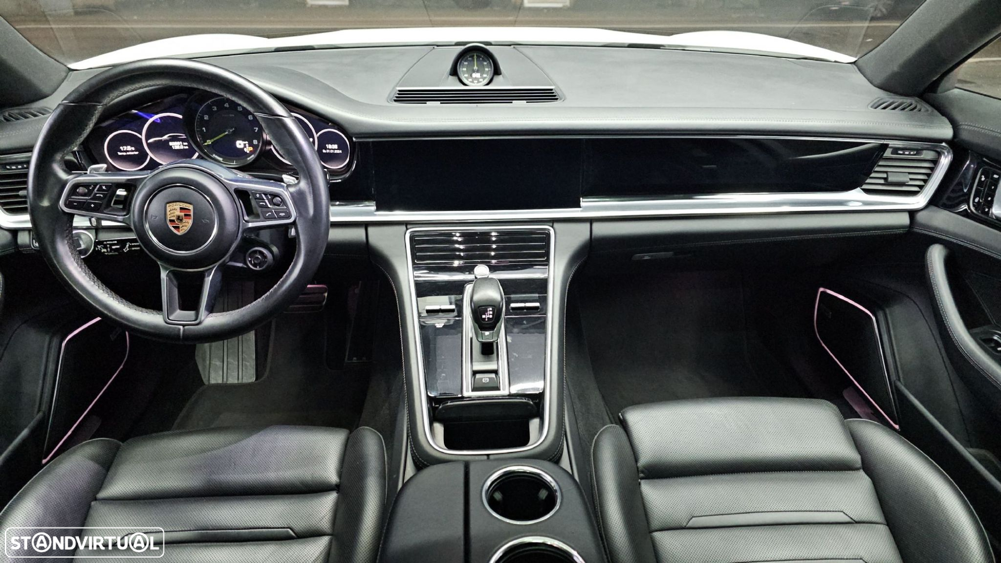Porsche Panamera - 22