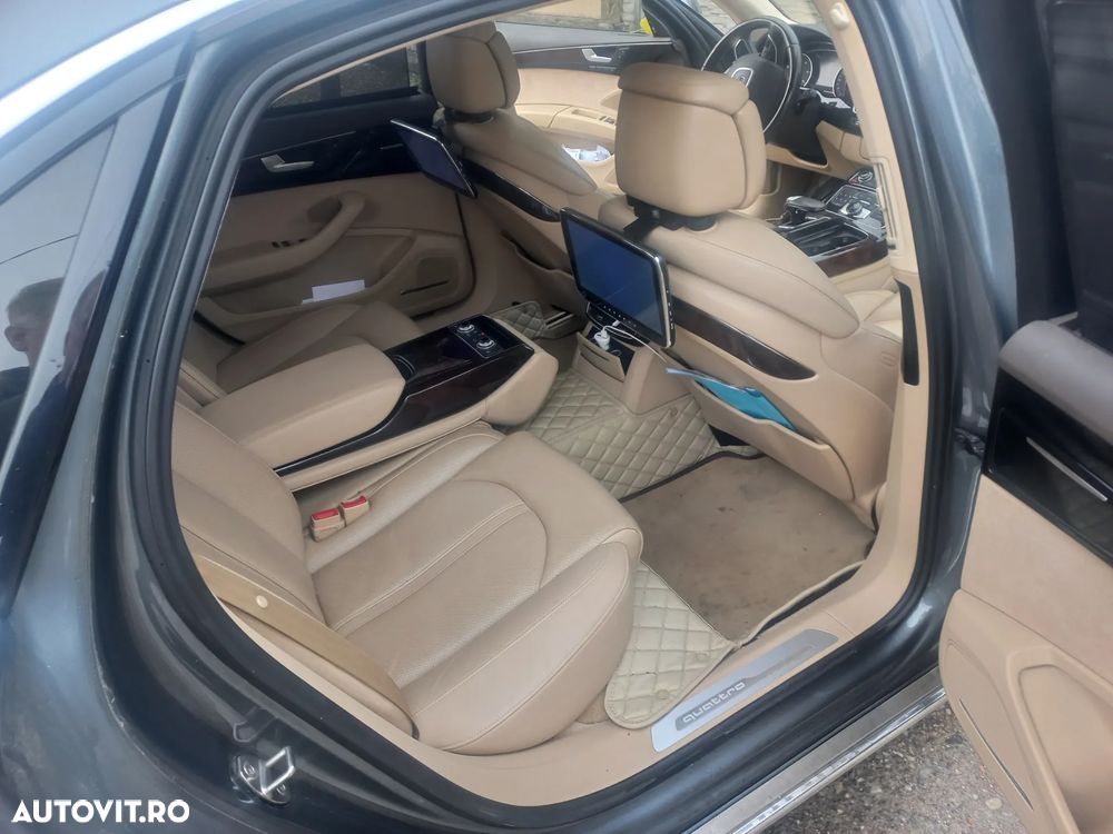 Audi A8 3.0 TDI DPF clean quattro tiptronic - 1
