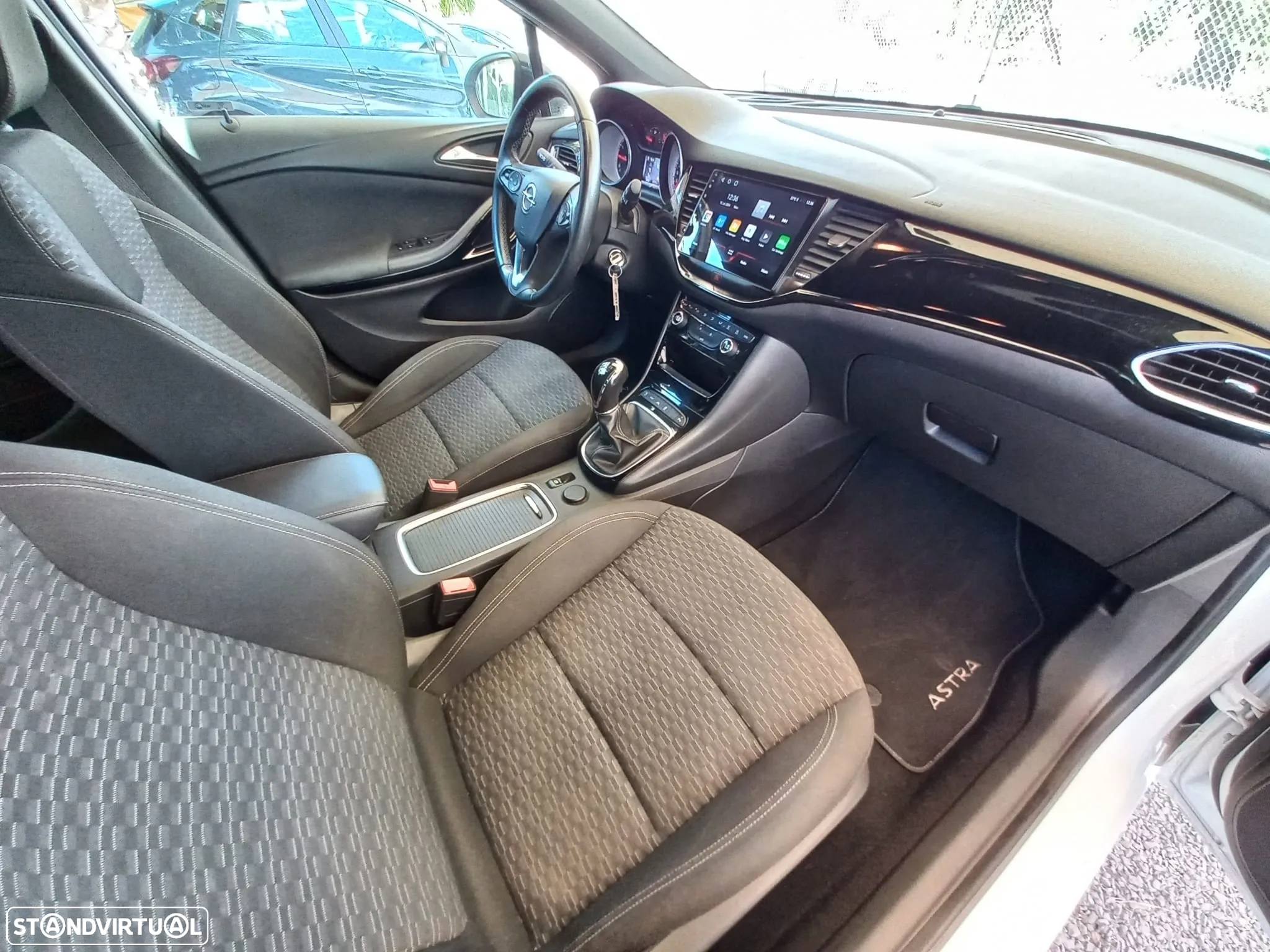 Opel Astra 1.0 Dynamic Sport S/S - 25