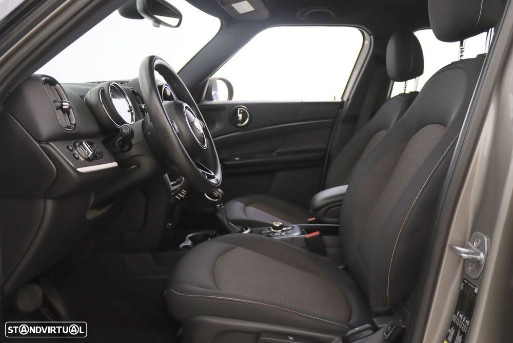 MINI Countryman Cooper SE ALL4 Auto - 4