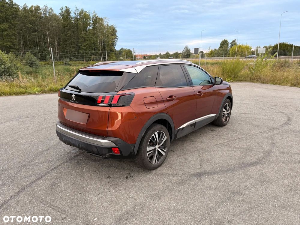 Peugeot 3008 1.6 PureTech GPF Allure S&S EAT8 - 6