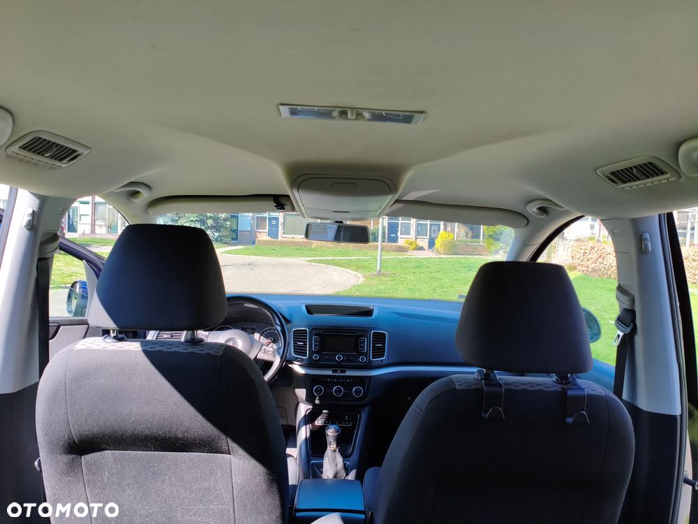 Volkswagen Sharan 2.0 TDI BlueMotion Technology Comfortline - 19