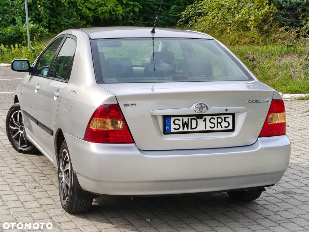 Toyota Corolla 1.4 VVT-i Terra - 4
