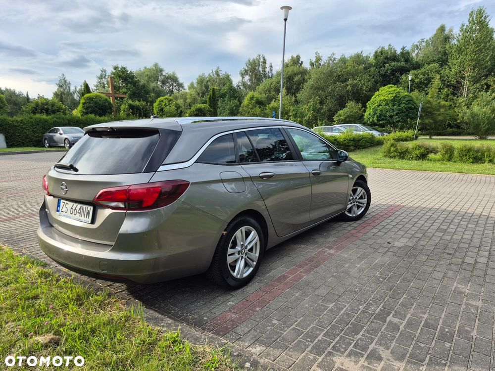 Opel Astra 1.4 Enjoy - 29