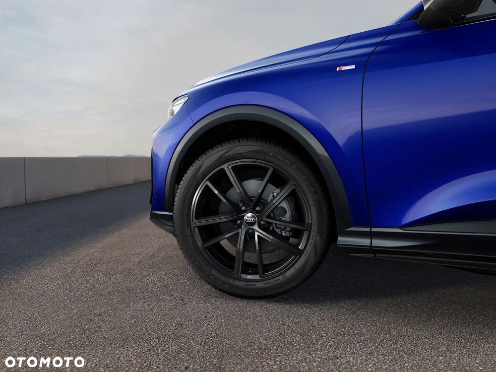 Audi Q5 Sportback - 7