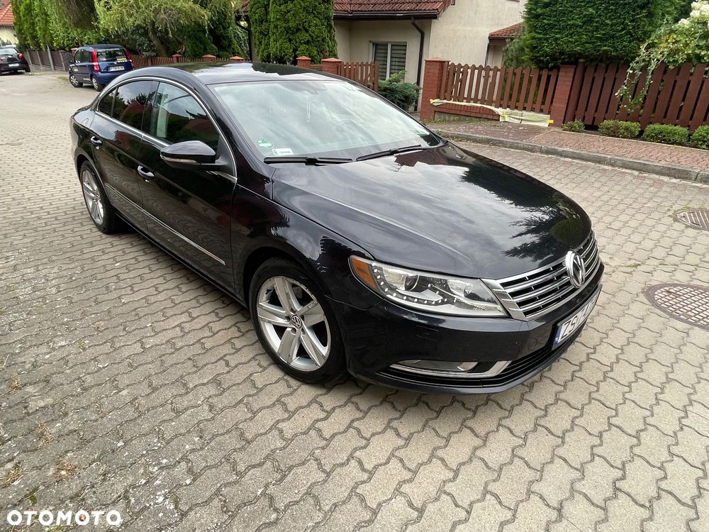 Volkswagen Passat - 2