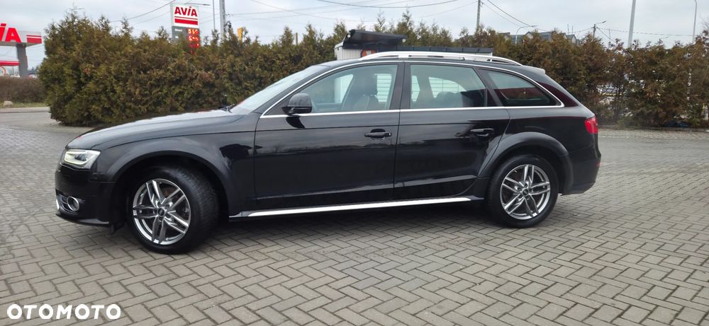 Audi A4 Allroad 2.0 TDI DPF S tronic - 6